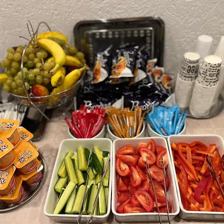 Отель Elizeu Бухарест