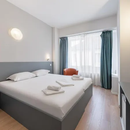 Elizeu Hotel Bucharest
