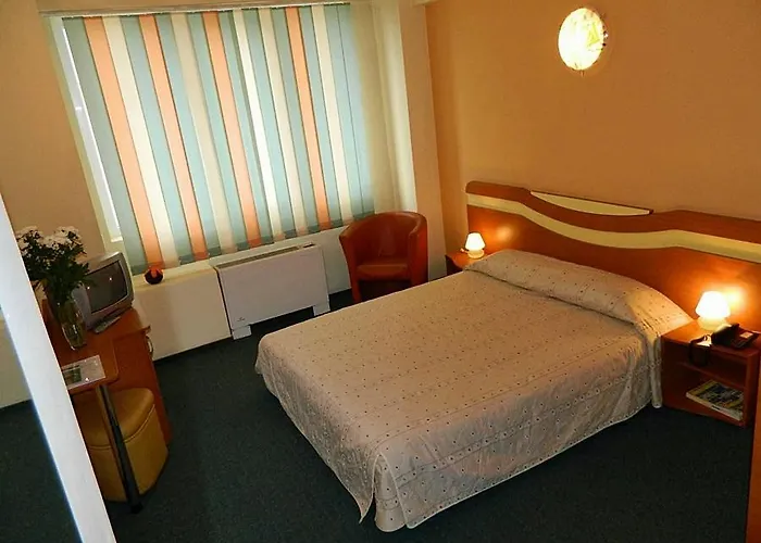 Elizeu 3* Βουκουρέστι