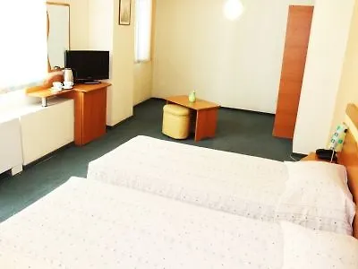 Elizeu 3* Bucarest